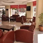 מלון דירות Primera & App 3*