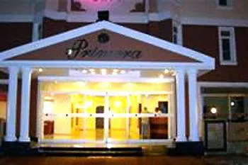 Primera & App Apartahotel 3*