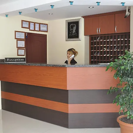 Primera & App Apartahotel Alanya
