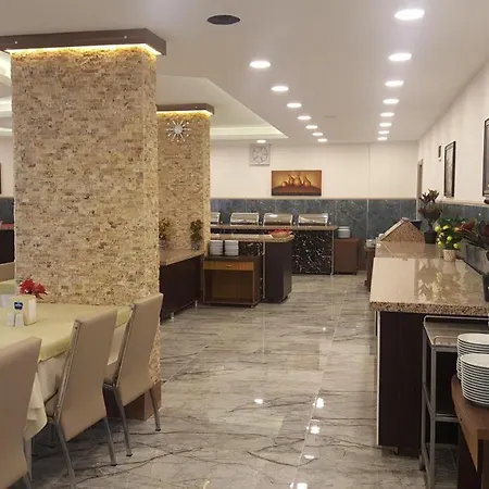 Primera & App Apartahotel Alanya