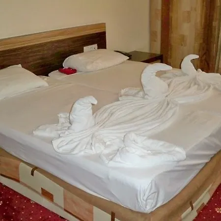 Aparthotel Primera & App Alanya