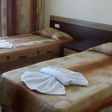 Hotel apartamentowy Primera & App 3*